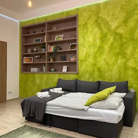 In Heart Of Bartok Bela Boulevard Апартаменты *